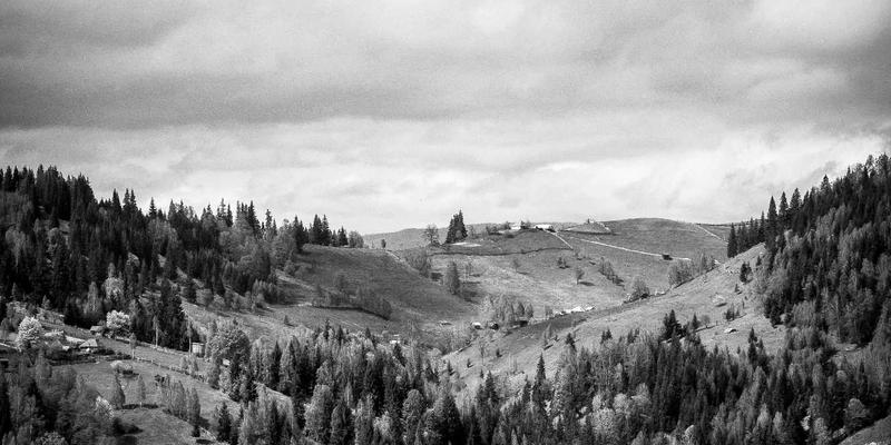 青岛西荣99：工业零部件与机电设备解决方案的卓越伙伴